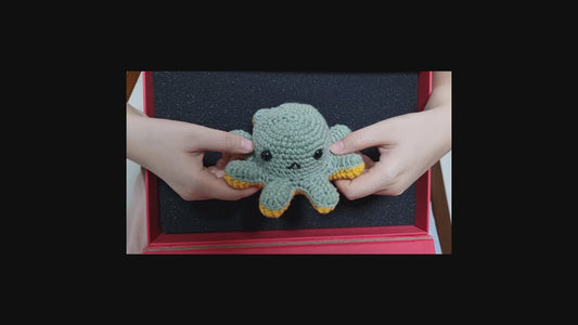 Reversible Octopus Plush Toy - Crochet Amigurumi